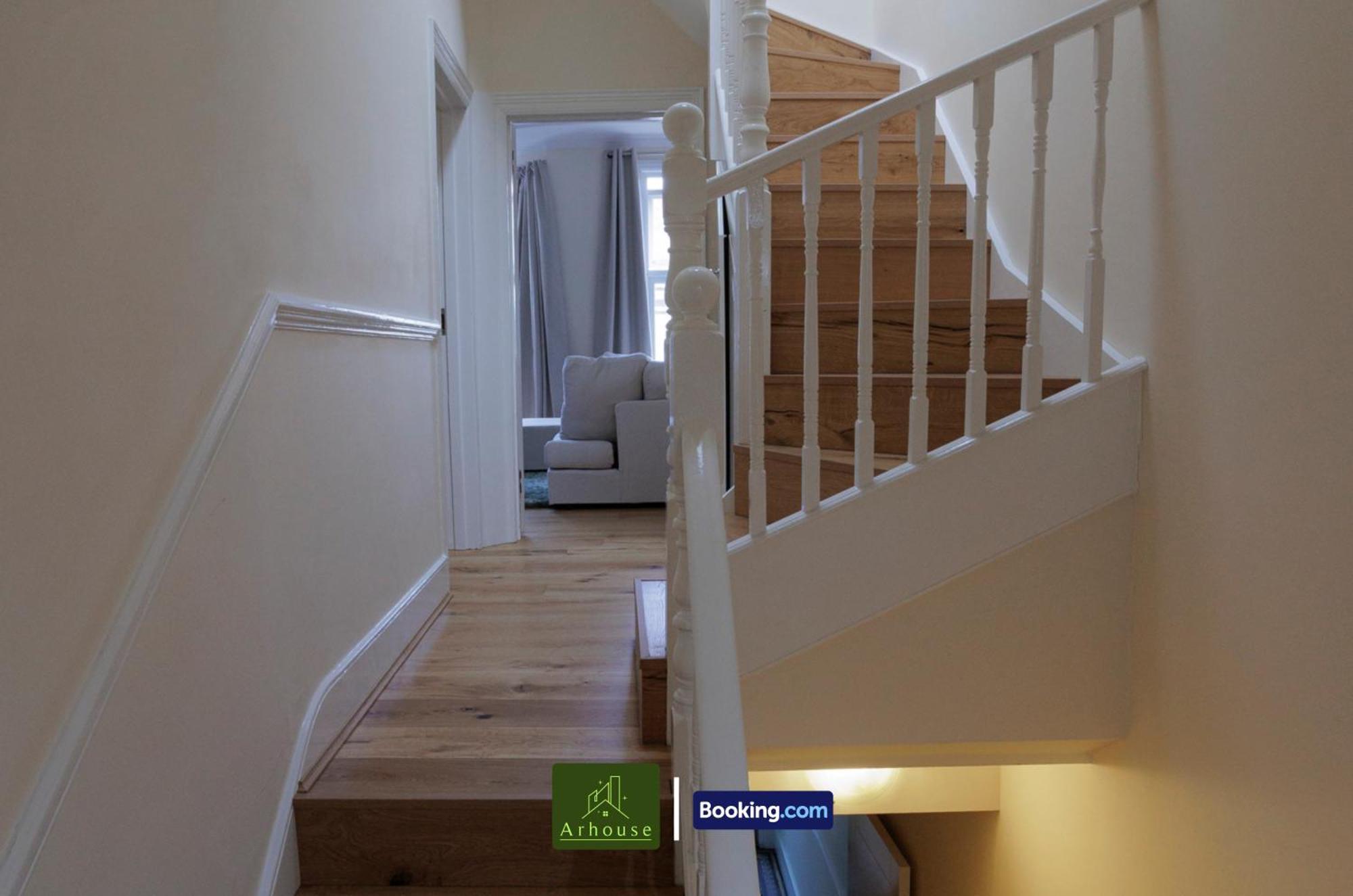 3 Bedroom By Arhouse Short Lets & Serviced Kensal Rise With Free Wifi & Free Parking Appartement *