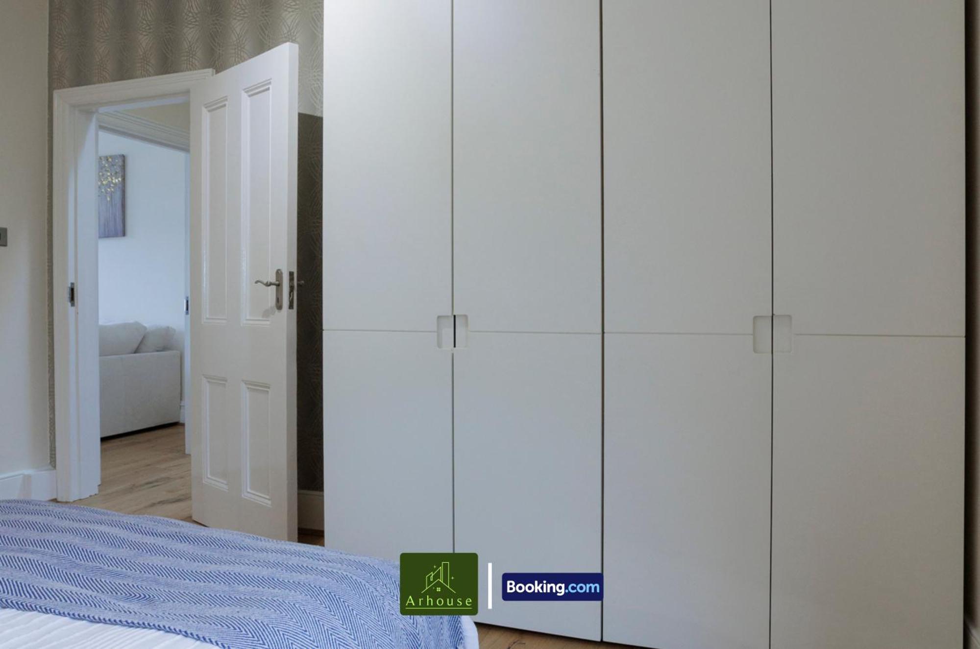3 Bedroom By Arhouse Short Lets & Serviced Kensal Rise With Free Wifi & Free Parking * Londres